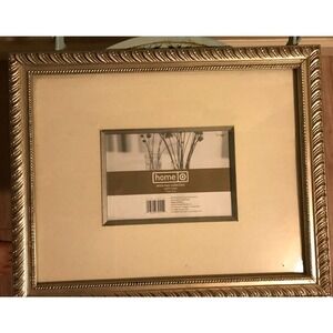 Home Photo Frame 16"X13" Silver Wooden Ornate 5X7 Matt Photo Wall Hang Used